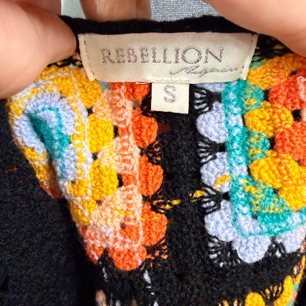 Rebellion Black Multicolor Crochet Short & Tank Set granny squares crop top - Picture 8 of 15